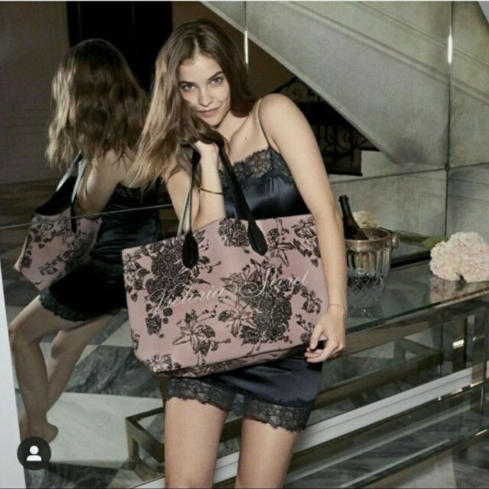 NWT Victoria's Secret Limited Edition Pink Floral Tote